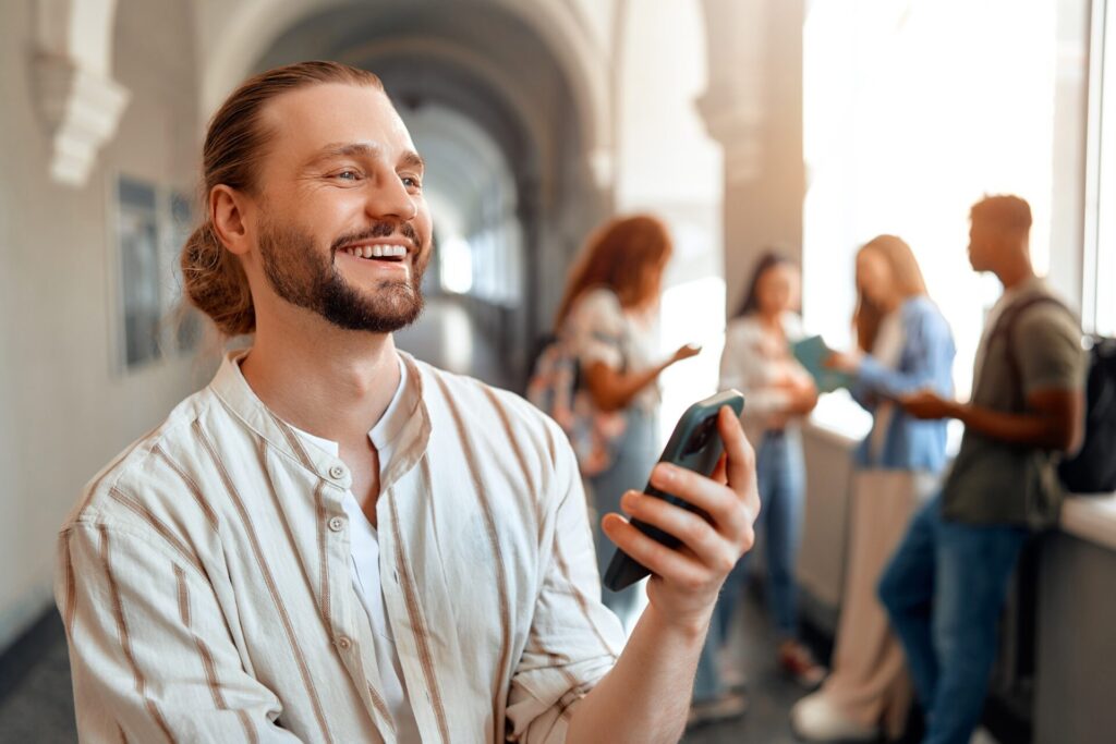 Köp Mobiltelefoner hos L Telecom